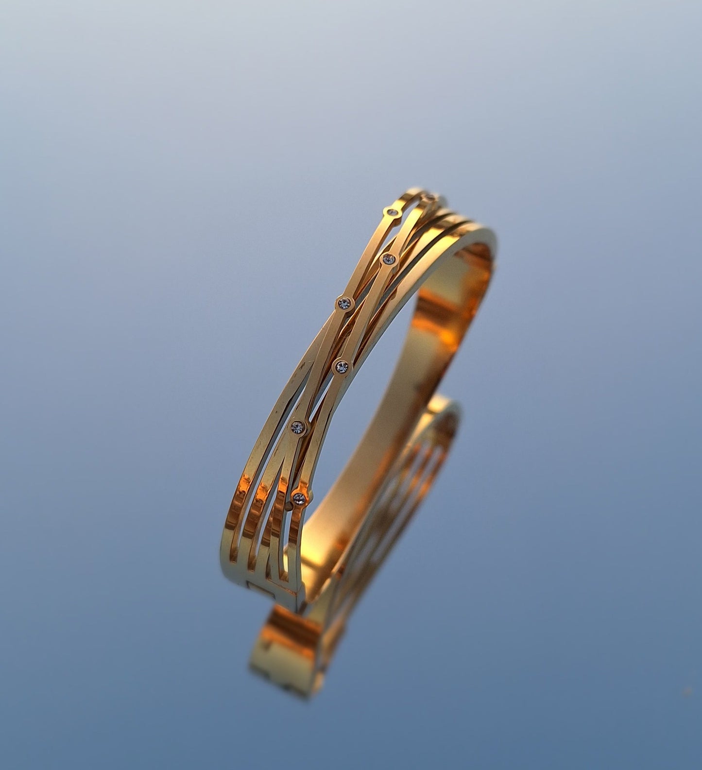 Stardust Twisted Bangle