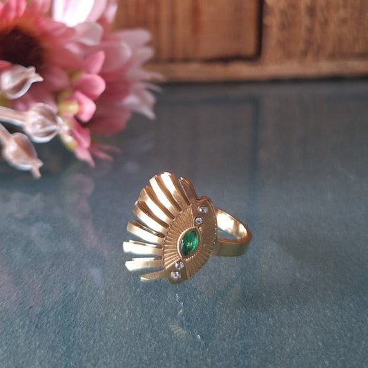 Green Eye Ring