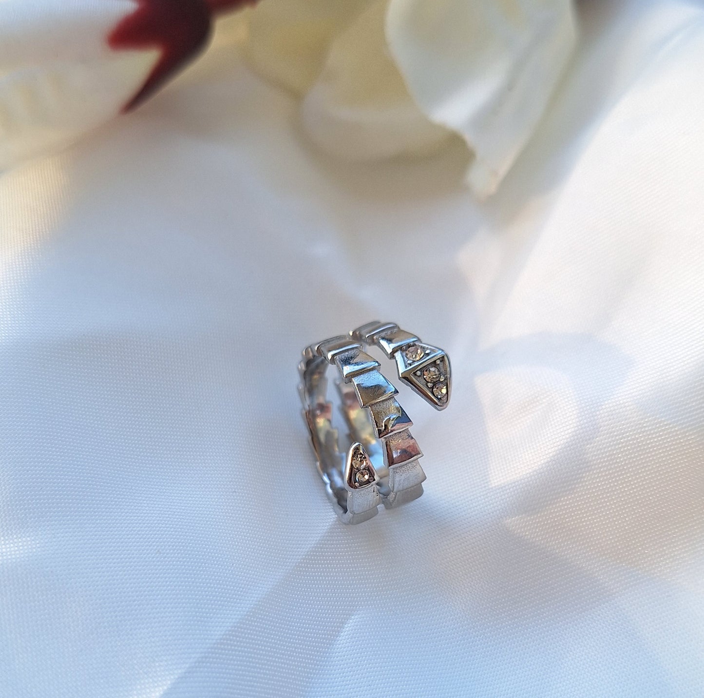 Serpenti Ring