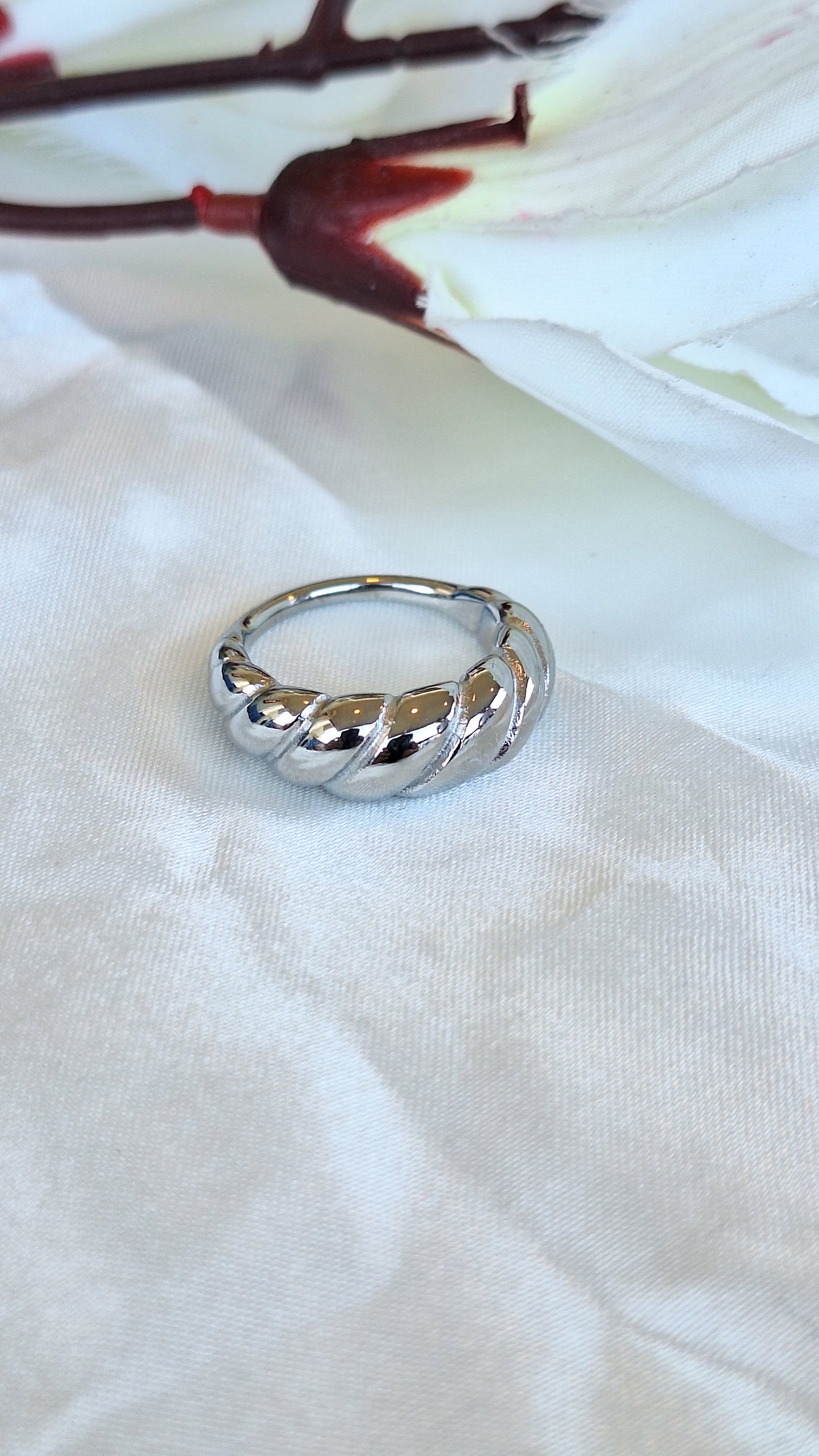 Silver Croissant Ring
