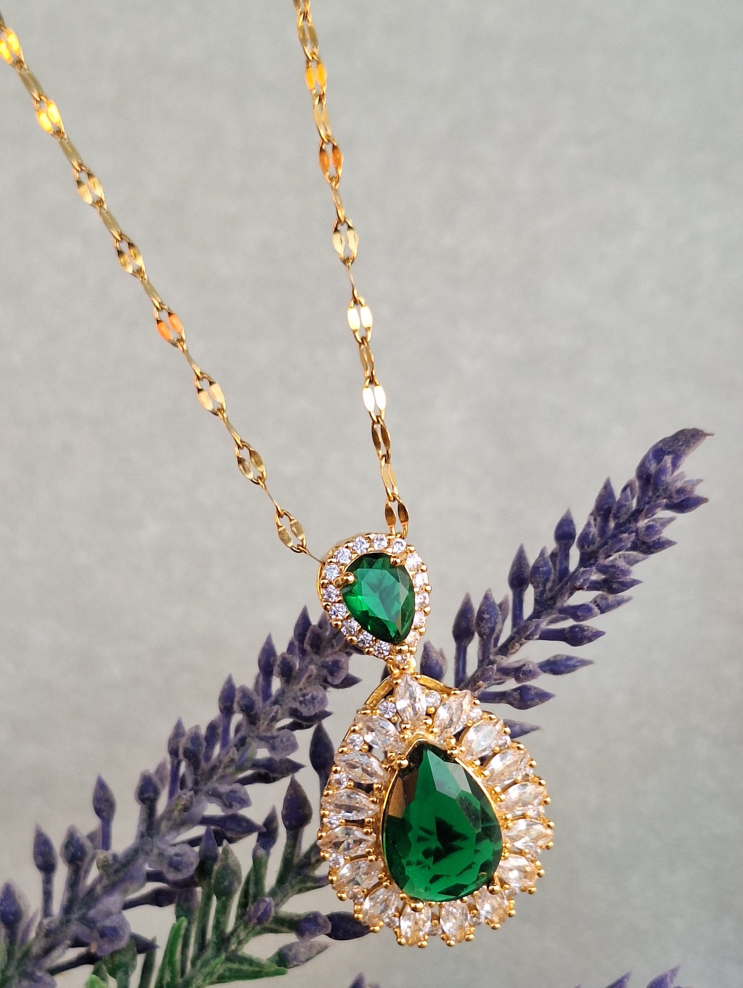 Green Zirconia Necklace