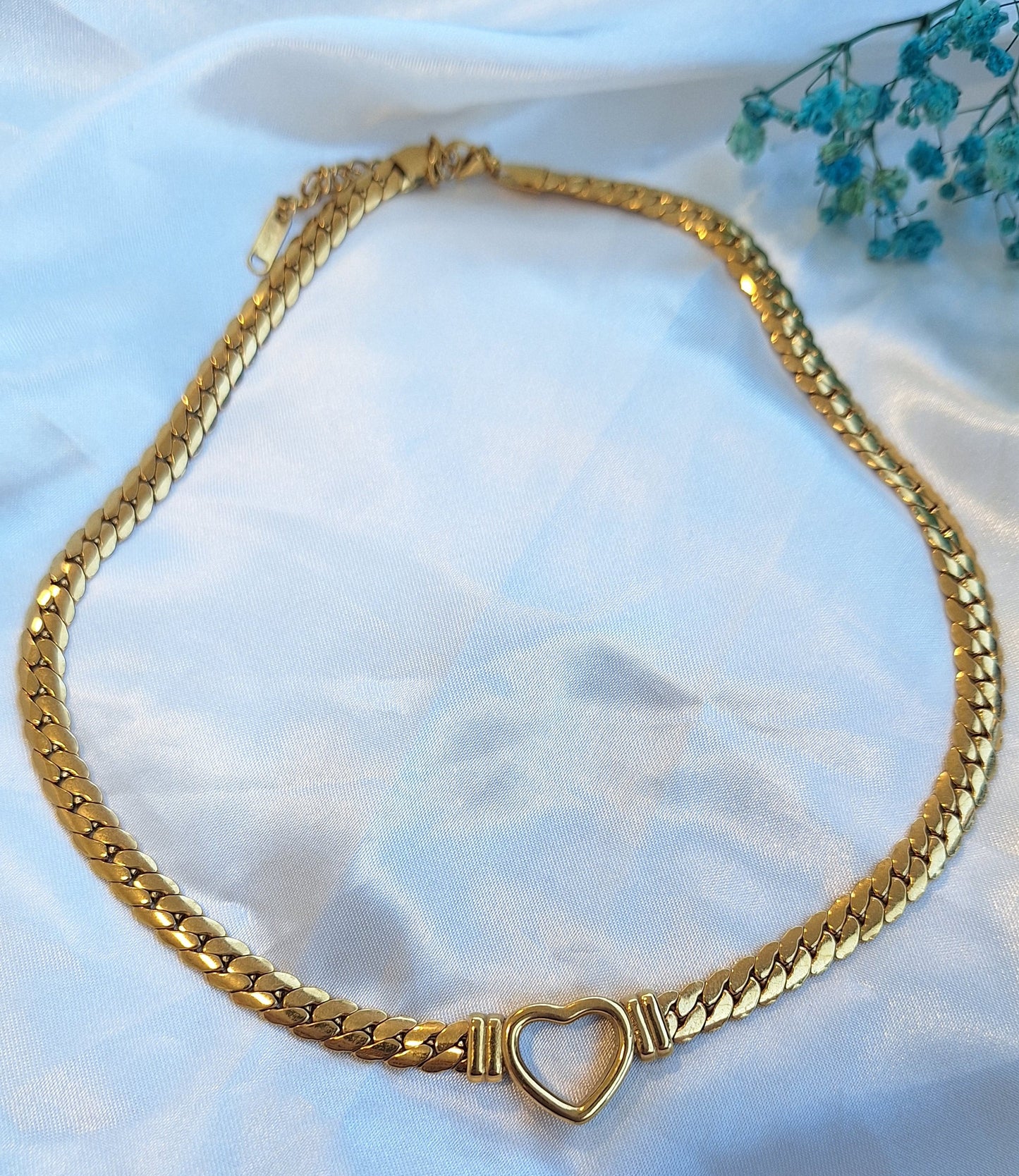 Bold Heart Chain Necklace