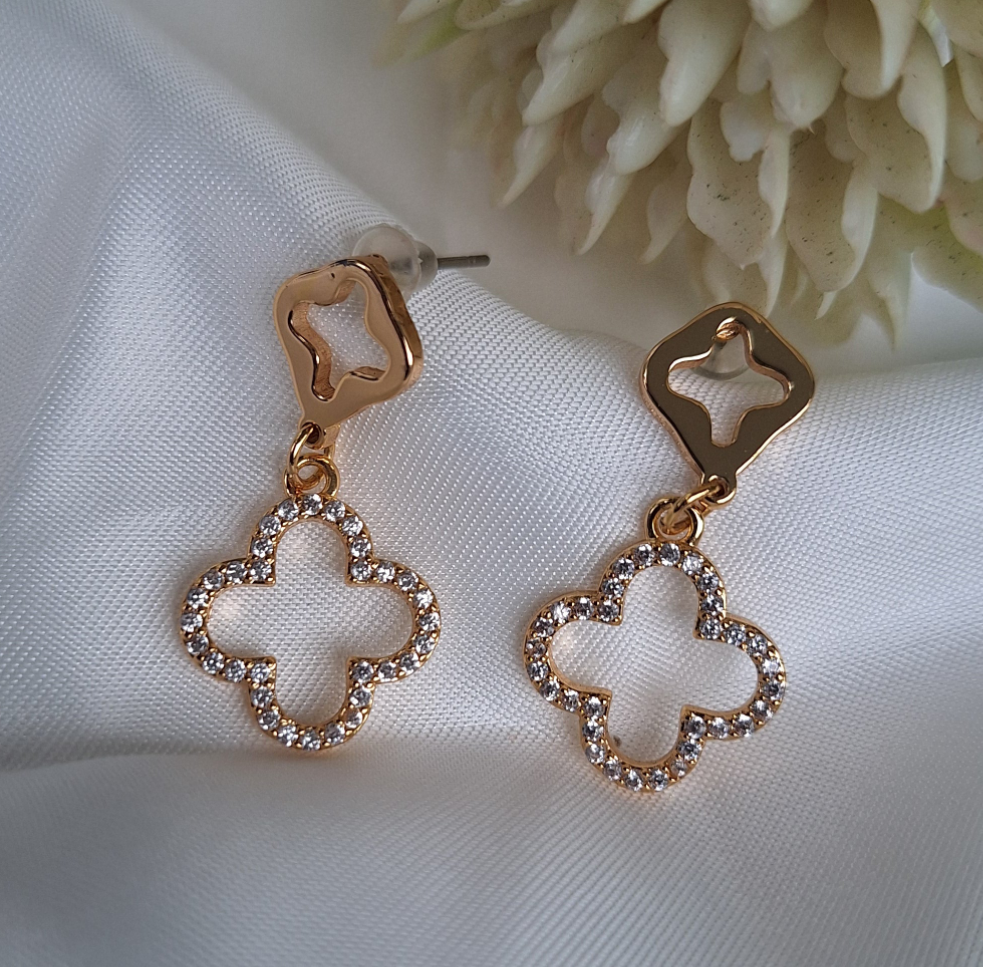Flower Zirconia Earrings