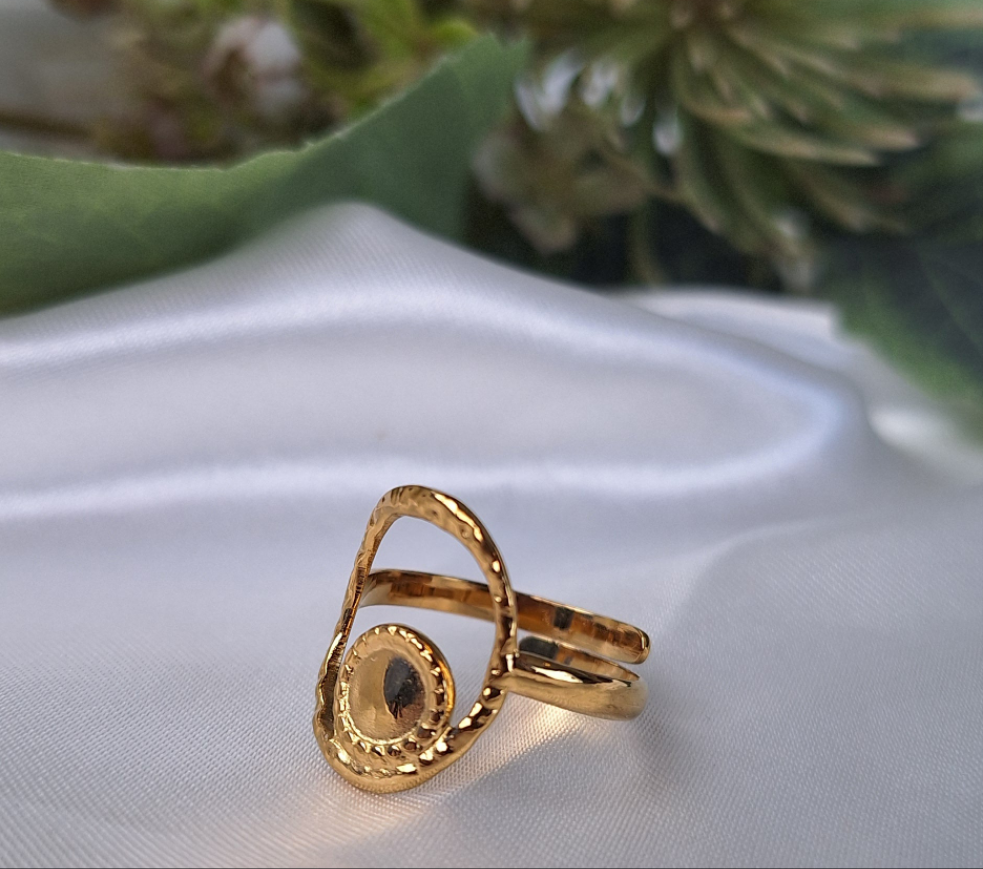 The Spot Ring