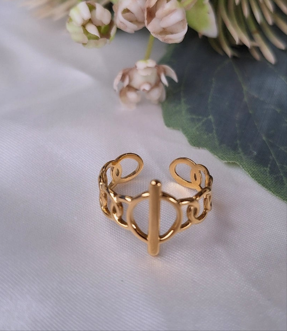 Veronica Ring