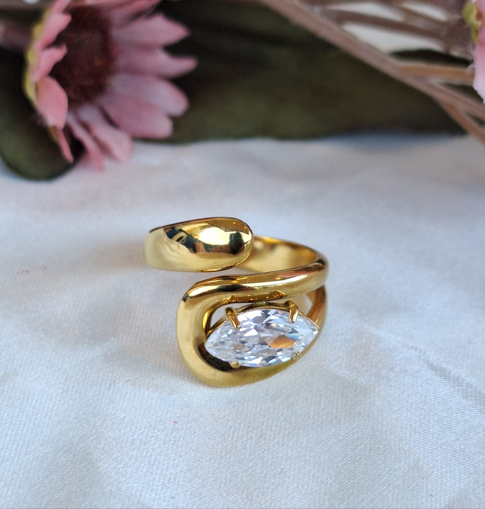 Bold Zirconia Ring