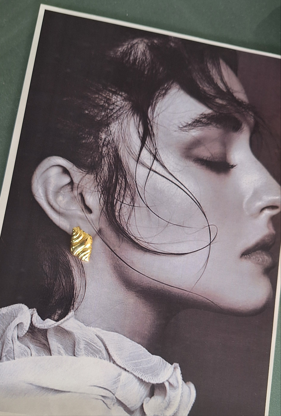 Shell Earrings