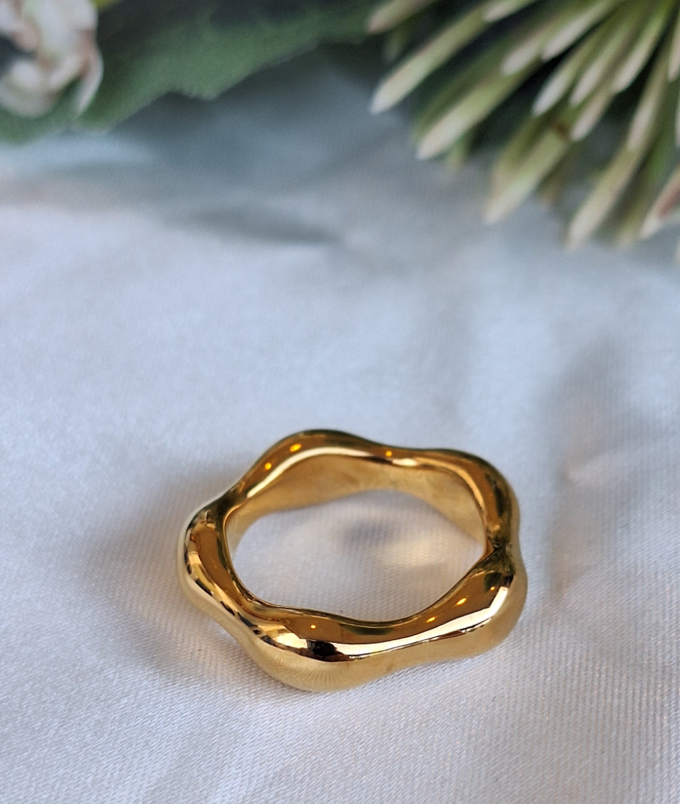 Bubbly Flower Ring