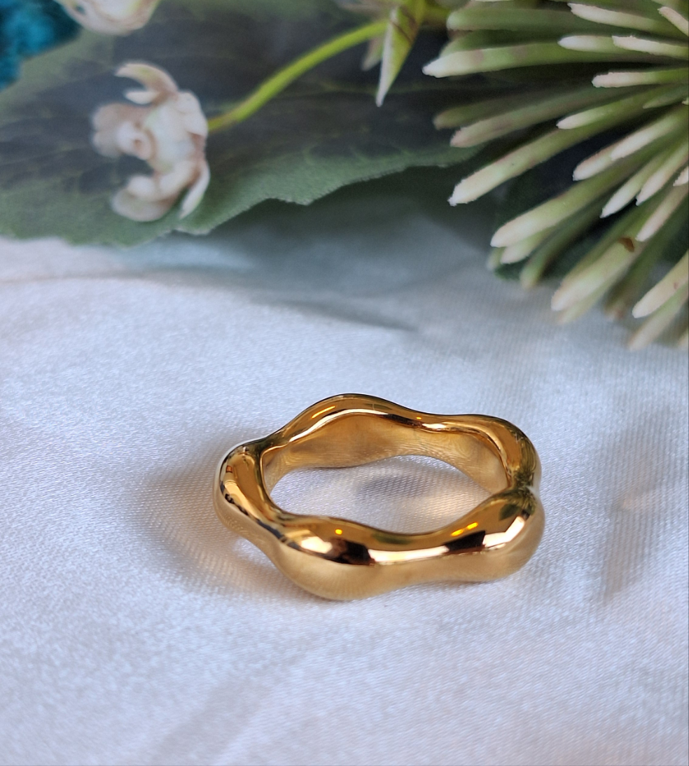 Bubbly Flower Ring