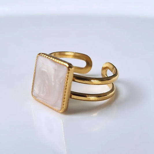 The White Square Ring