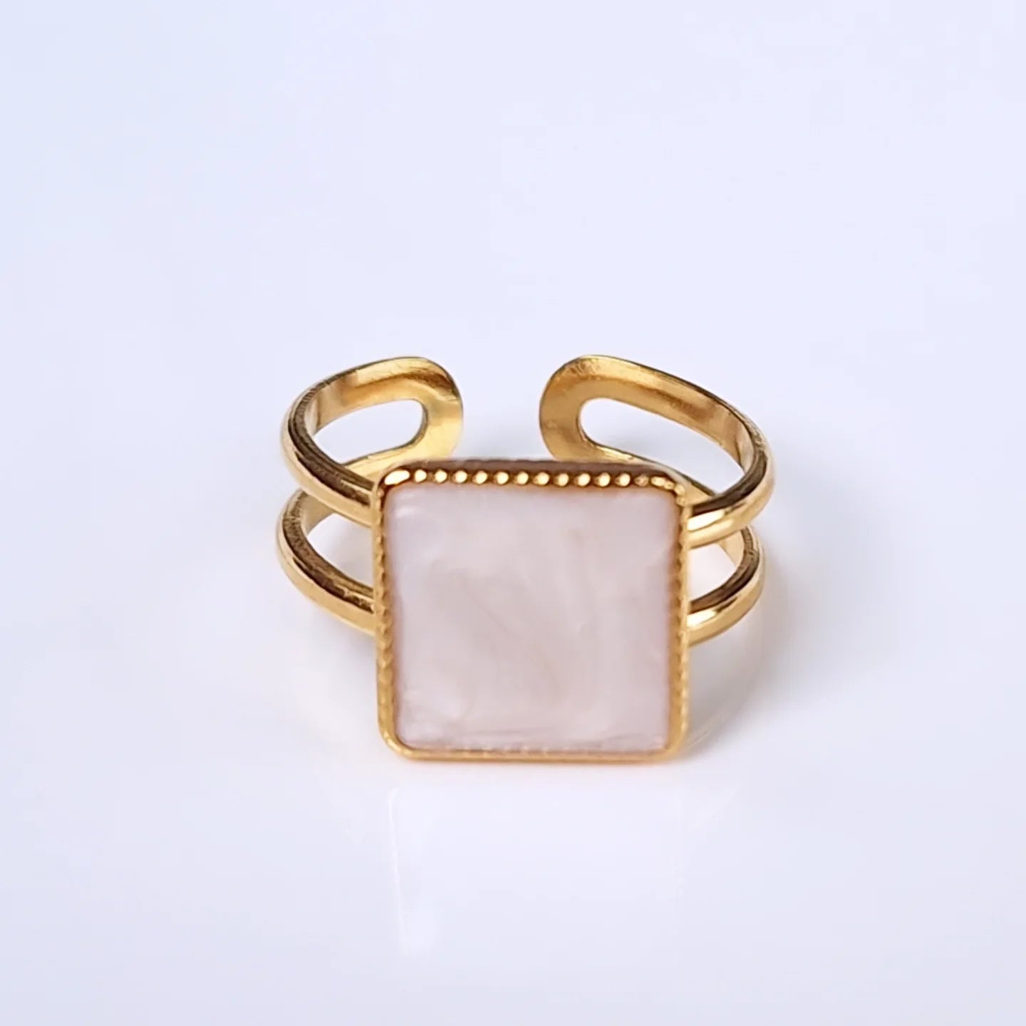 The White Square Ring