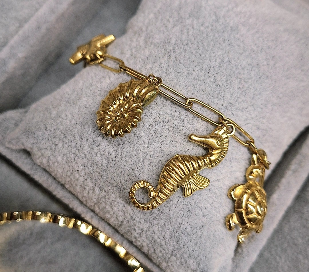 Sea Horse & Shells Bracelet