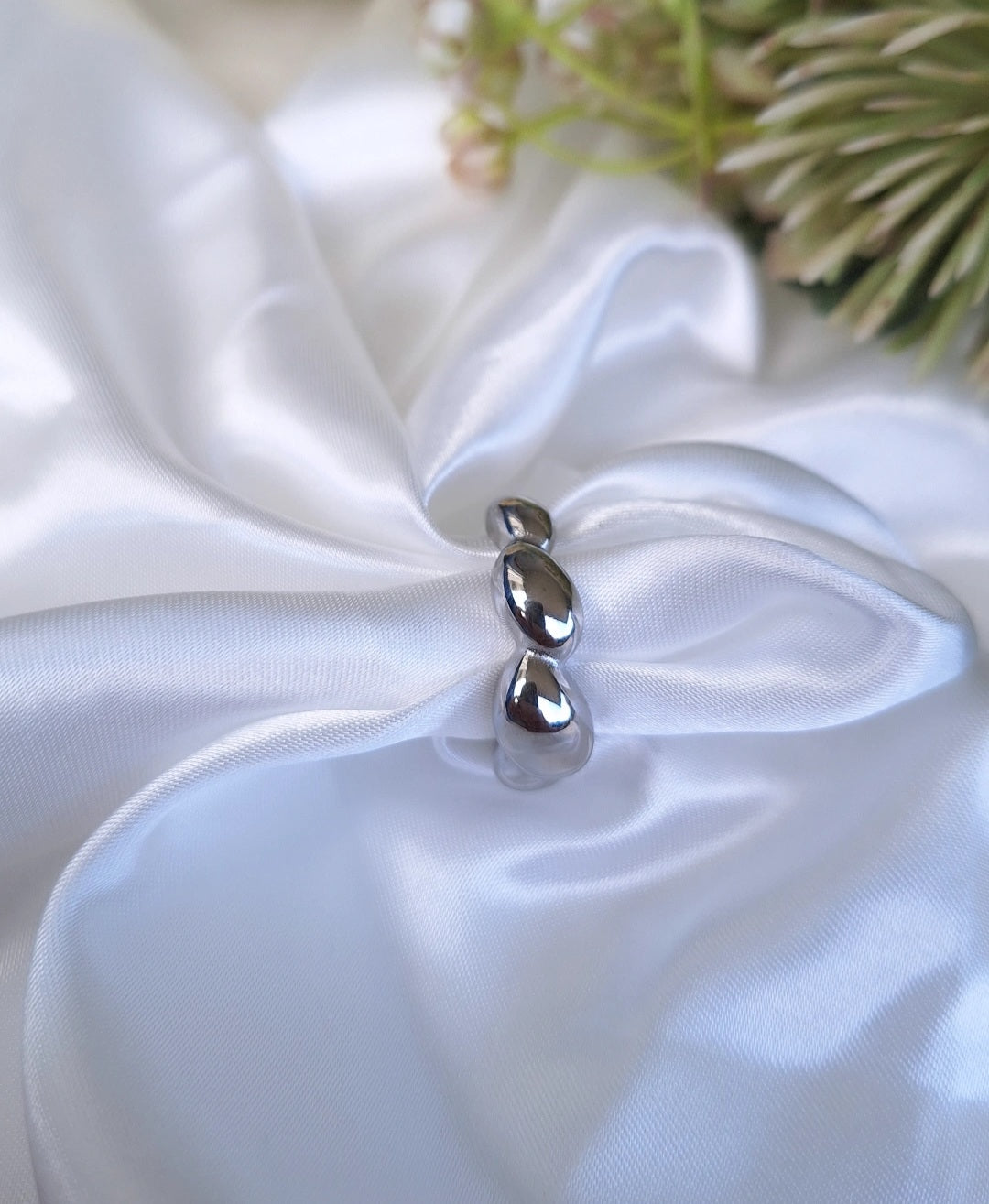 Bubbly Ring