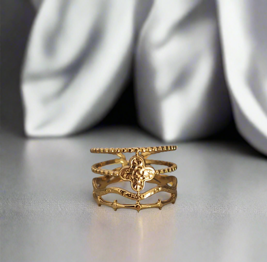 Clover Wide Ring