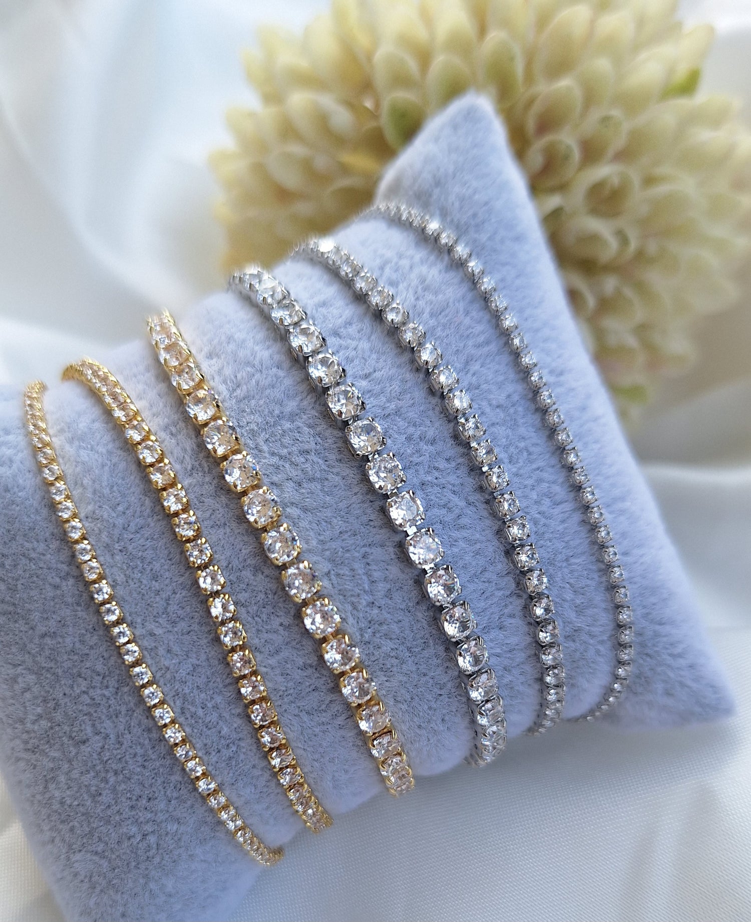Bracelets & Bangles