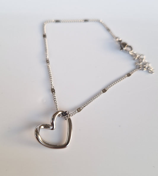 Silver Heart Bracelet