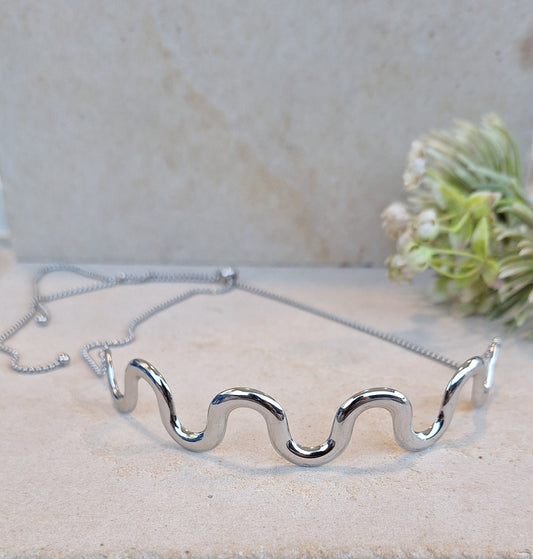 Silver Wavy Choker