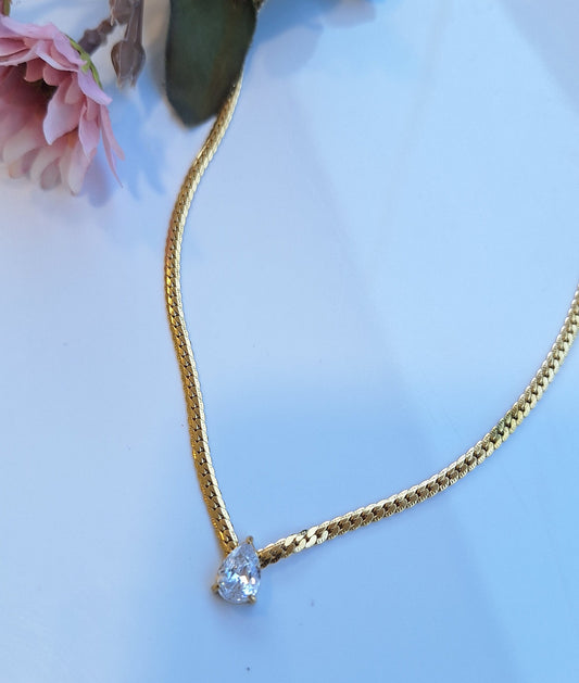 Zirconia Tear Necklace